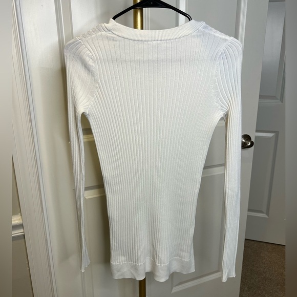 Athleta Lincoln Park ribbed side slit Sweater in white (dove) - Picture 3 of 12